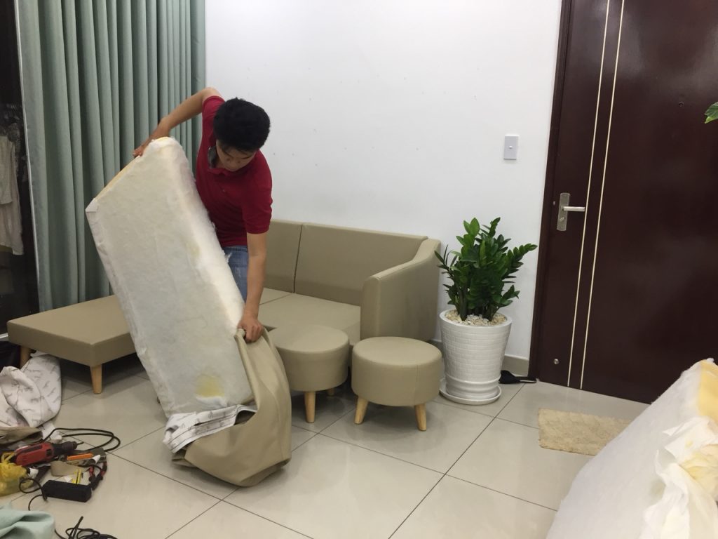 Bọc ghế sofa tại nhà giá rẻ